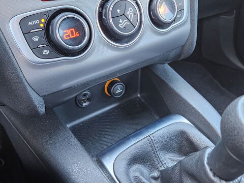 C4 1.2 Puretech 110 ch FEEL 2015 occasion 25400 Audincourt