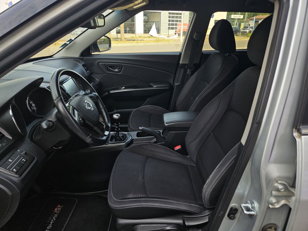Tivoli XLV 160 1.6 115 CV 2WD SPORT ( Bluetooth - Cam&eacute;ra - GPS ...) 2017 occasion 25400 Audincourt