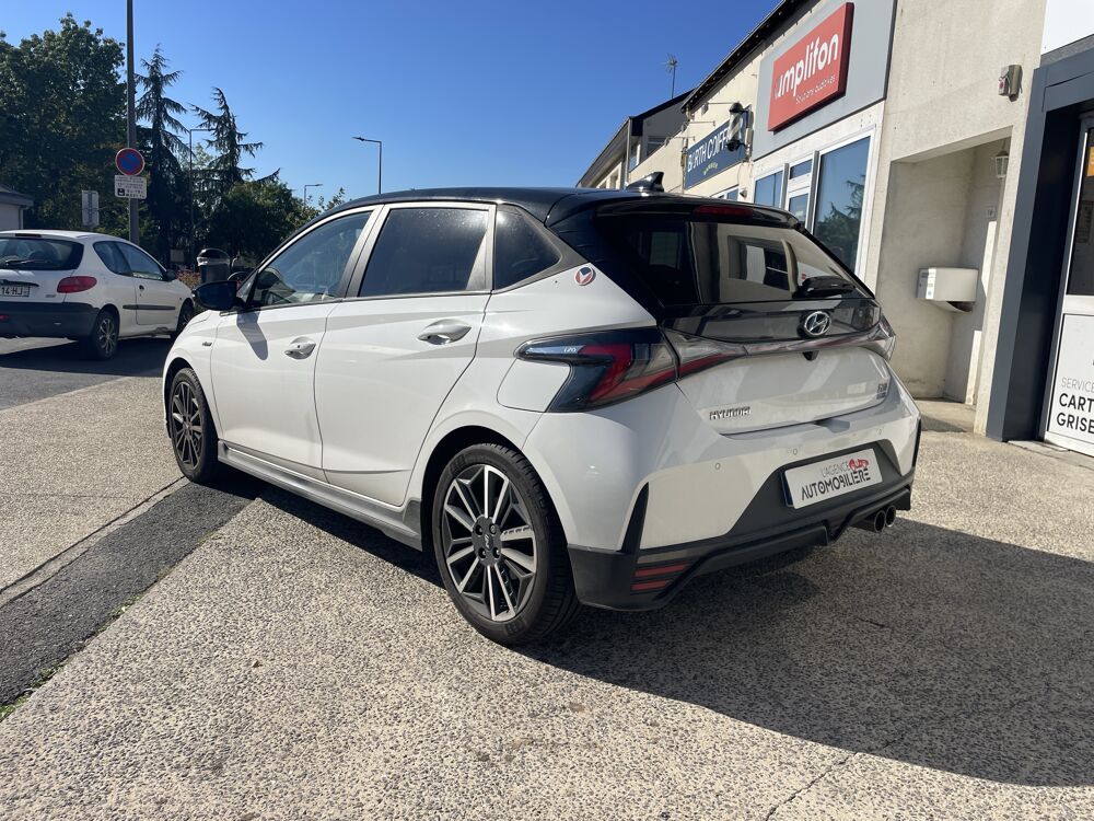 i20 1.0 T-GDi 100ch DCT-7 Hybrid N Line &eacute;dition Michel Vaillant 2021 occasion 49124 Saint-Barth&eacute;lemy-d'Anjou