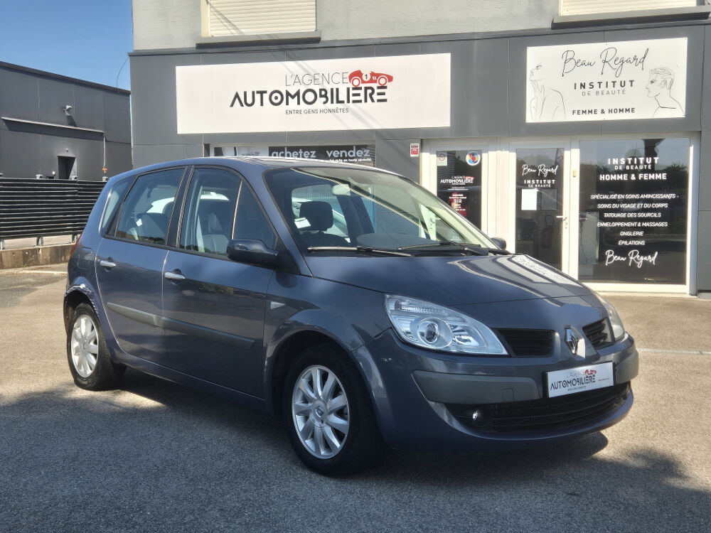 Sc&eacute;nic 1.6 16V 110 CV Bo&icirc;te auto Privil&egrave;ge - 110000 kms - 2007 occasion 25400 Audincourt