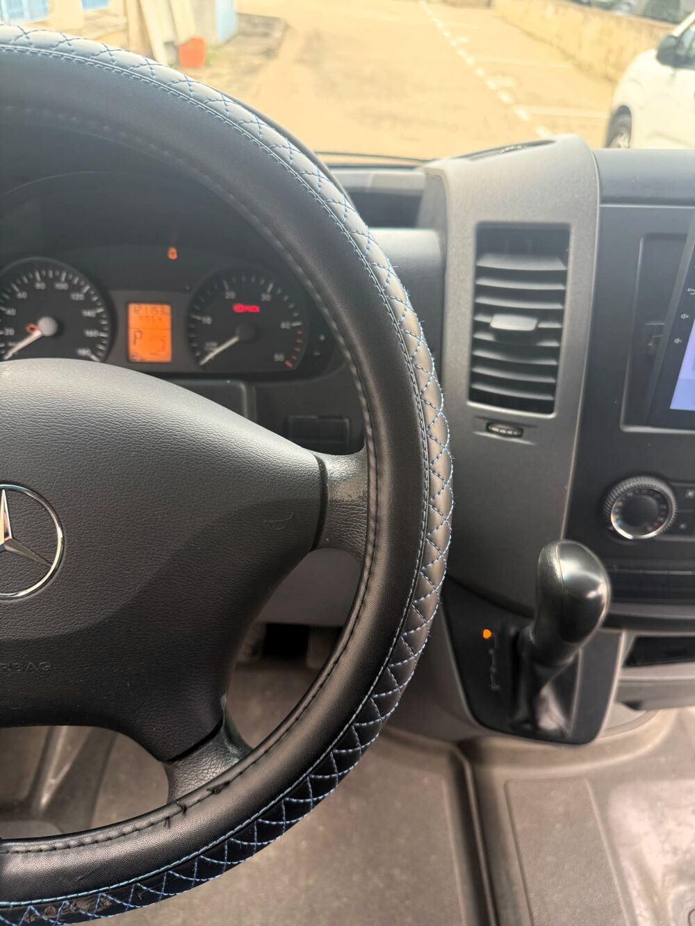 Sprinter MERCEDES SPRINTER – 05/2009 – 121 500 KM – 110 CV – BASE VAN 2009 occasion 34160 Castries