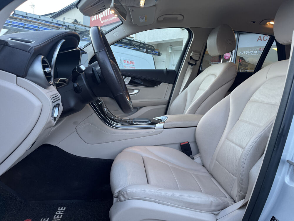 Classe GLC 220 d 2.0 d 4MATIC 9G-TRONIC 194 cv Bo&icirc;te auto BUSINESS LINE 2020 occasion 49124 Saint-Barth&eacute;lemy-d'Anjou