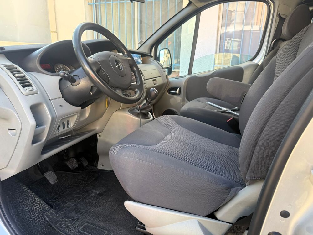 Vivaro COMBI 2.0 CDTI 115 2900 LONG L2 2014 occasion 34160 Castries