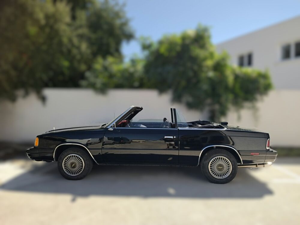 Le Baron Cabriolet 2.2 94cv TBE 1986 occasion 34160 Castries