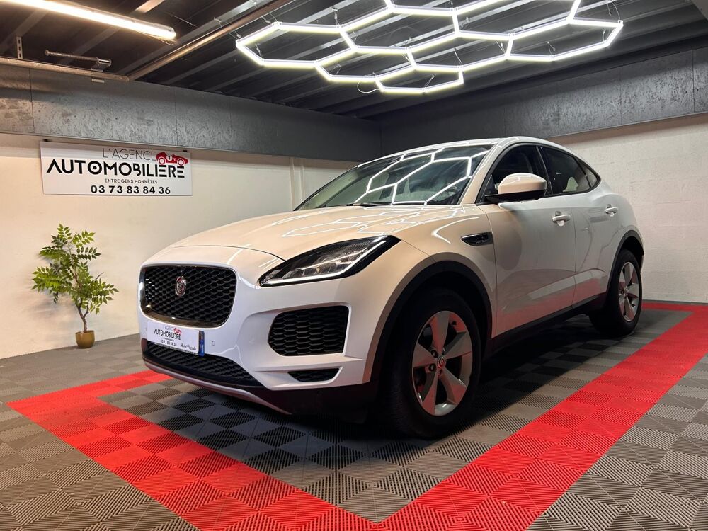 E-PACE 2.0 D 180 cv AWD BVA S – Toit Panoramique – 118 000 km – SUV 2018 occasion 71300 Montceau-les-Mines