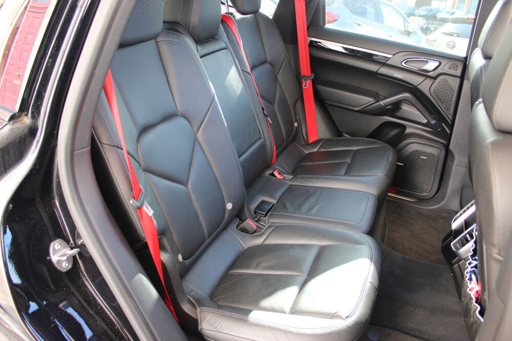 Cayenne 4.2 TDI 380 S TIPTRONIC-S BVA ( Toit ouvrant panoramique, Si 2013 occasion 34200 S&egrave;te
