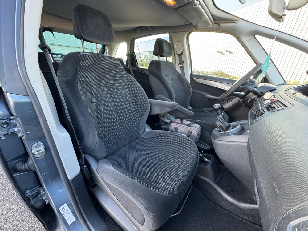 C4 Picasso 1.6 HDI 110 PACK AMBIANCE | ATTELAGE | GARANTIE 3 MOIS 2009 occasion 44860 Pont-Saint-Martin