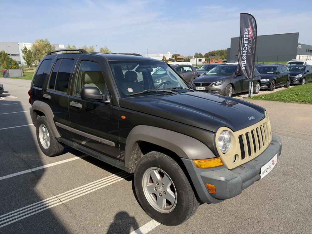 Cherokee 2.8 CRD LIMITED BVA 2006 occasion 76760 Yerville