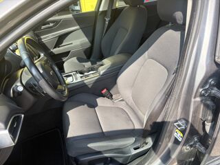 XE 2.0 200 Pure Auto 2016 occasion 76760 Yerville