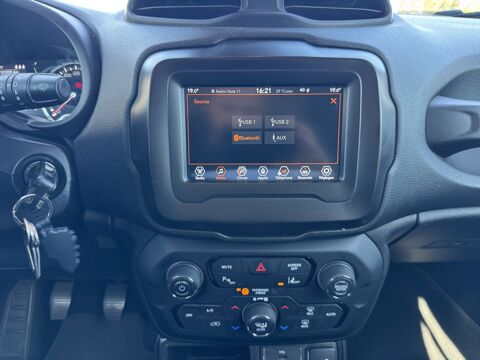 Renegade 1.6 Multijet Diesel 130ch Longitude | GARANTIE 12 MOIS 2021 occasion 44860 Pont-Saint-Martin