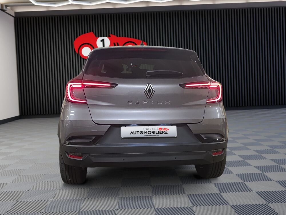 Captur Nouveau Techno Mild-Hybrid 160cv EDC Garantie 2029 2024 occasion 69008 Lyon