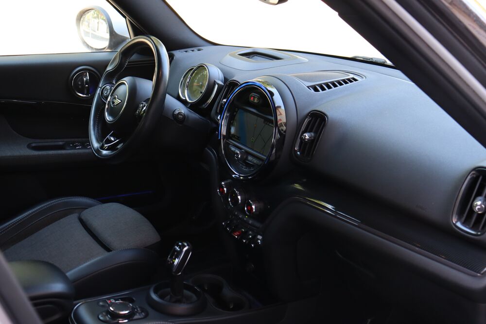 Countryman 2.0 150 Exquisite BVA8 (Toit ouvrant, CarPlay) 2018 occasion 88000 &Eacute;pinal