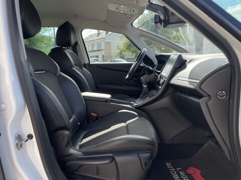 Grand scenic IV IV 1.6 dCi EDC6 160 cv Intens 2017 occasion 49124 Saint-Barth&eacute;lemy-d'Anjou