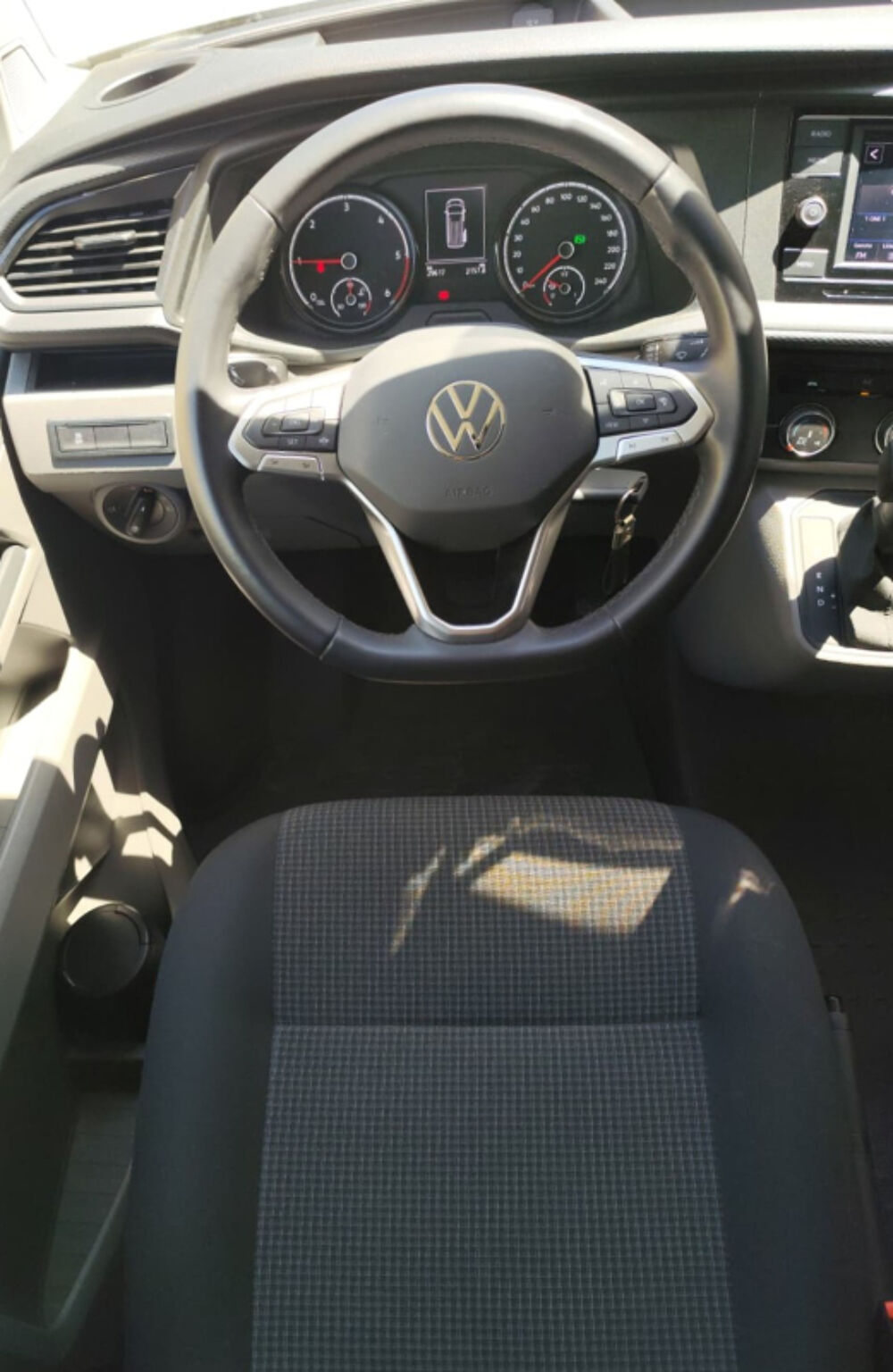 Transporter VW T6.1 Reimo Triostyle 150 DSG7 4Motion FULL OPTIONS – Lith 2024 occasion 34160 Castries