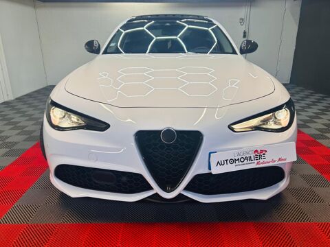 Alfa Romeo Giulia 2.0 T4 MultiAir 200 cv AT8 Sport – 52 500 km – Pack Black – 2019 occasion Montceau-les-Mines 71300