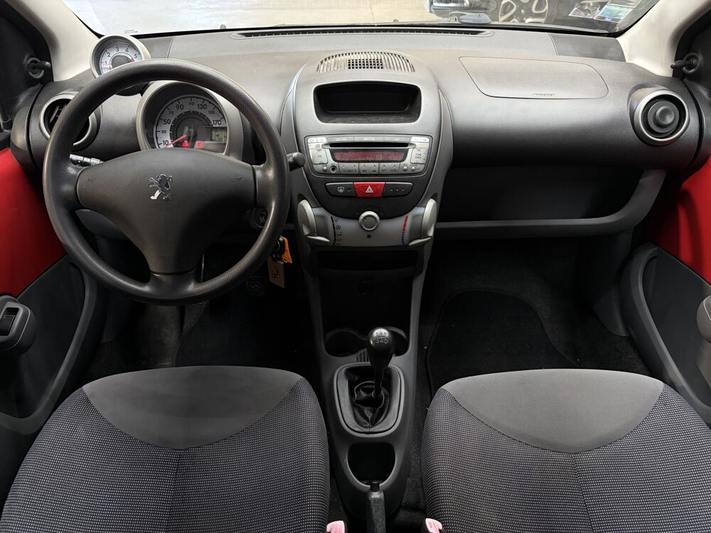 107 1.4 HDI 8V TURBO 54 TRENDLY 2008 occasion 78680 &Eacute;p&ocirc;ne
