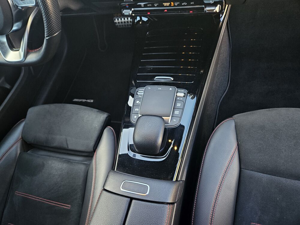 Classe A 200d 2.0 150 ch 8G DCT AMG LINE ( Toit Ouvrant - Si&egrave;ges Chau 2022 occasion 25400 Audincourt