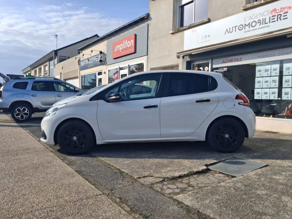 208 I Phase 2 1.5 Blue HDi S&S 100cv Active Business 2020 occasion 49124 Saint-Barth&eacute;lemy-d'Anjou