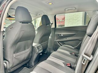 5008 ( 7 PLACES ) 1.5 BLUEHDI 130CV ALLURE BUSINESS EAT8 2019 occasion 59300 Valenciennes