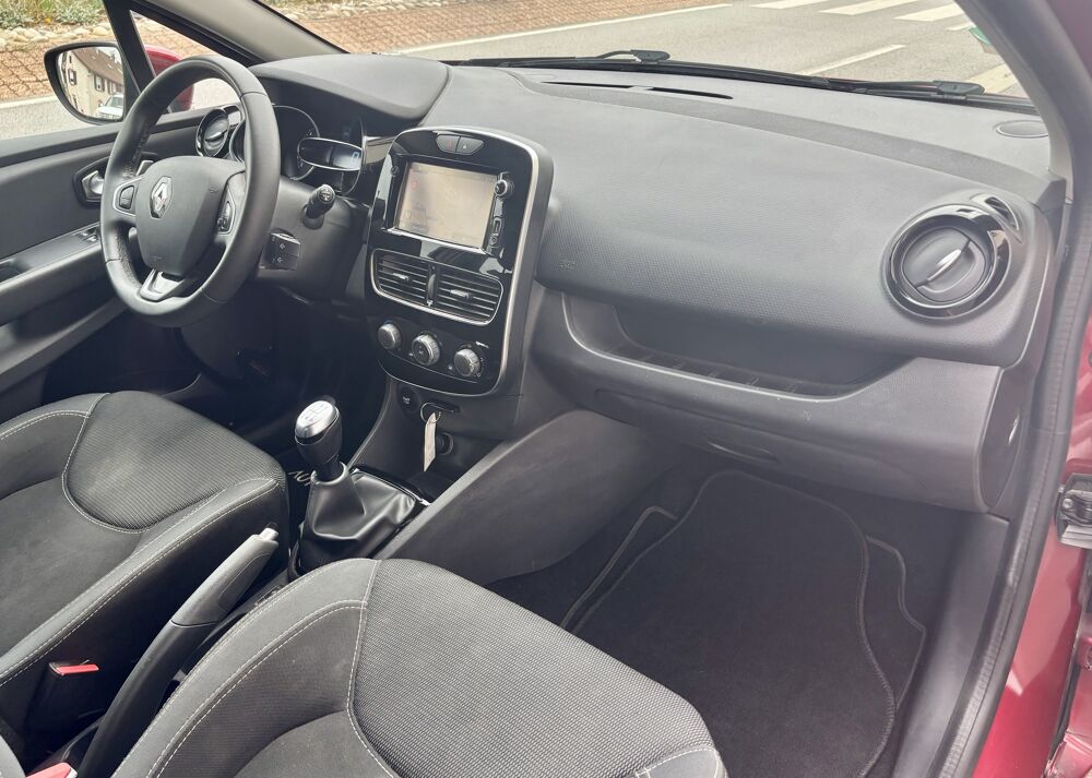 Clio IV Estate 0.9 TCe 12V Energy 90 ch ZEN 2019 occasion 88100 Sainte-Marguerite