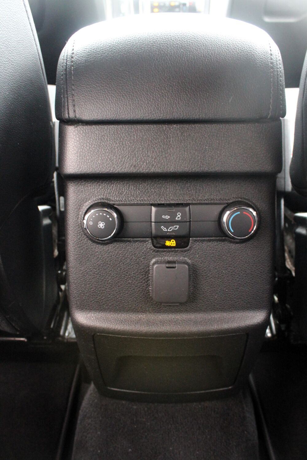Explorer XLT 3.5 V6 290 HP 4WD (4X4) BVA 2019 occasion 70000 Vesoul
