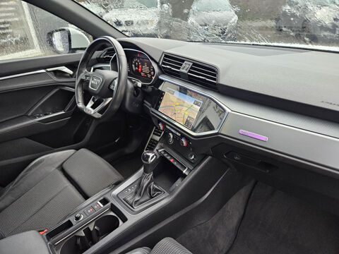 Q3 35 TFSI 150 CH S TRONIC 7 S-LINE (Car Play - Android Auto / 2023 occasion 25400 Audincourt