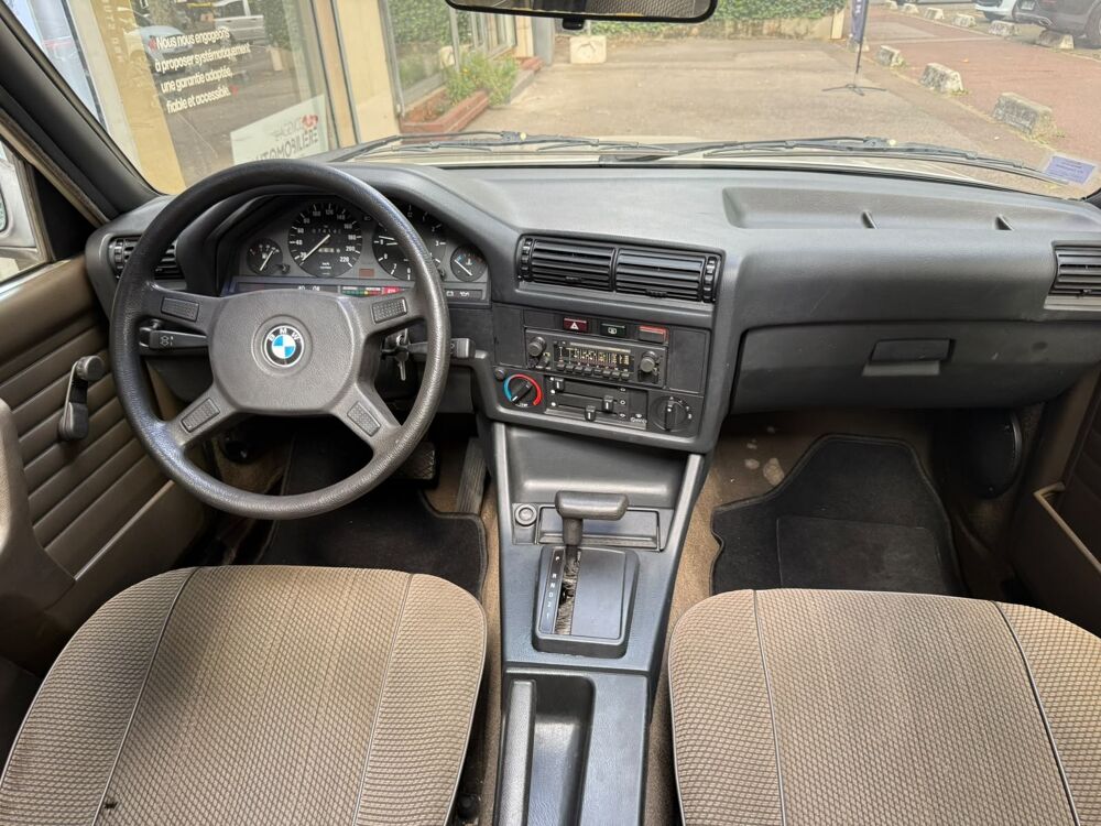 S&eacute;rie 3 E30 COUPE 318i 1.8 i 105cv BOITE AUTOMATIQUE 1984 occasion 92370 Chaville