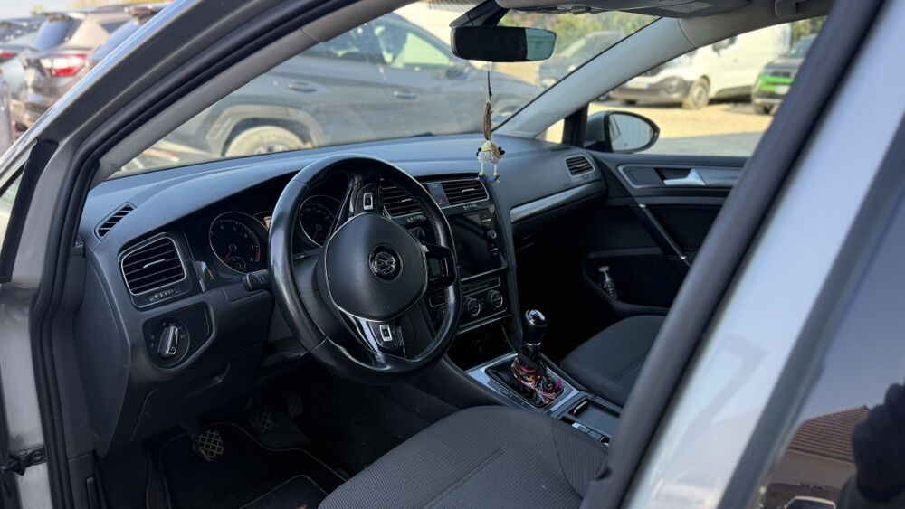 Golf 1.4 TSI 125ch Confortline 2018 occasion 71380 Ch&acirc;tenoy-en-Bresse