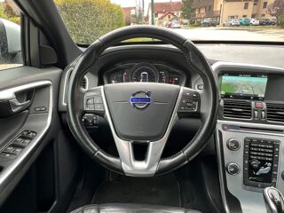 XC60 D4 2.4 163ch BVA GEARTRONIC AWD OCEAN RACE 2016 occasion 25300 Pontarlier