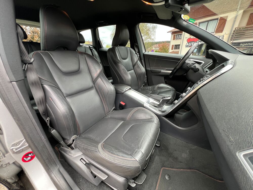 XC60 D4 2.4 163ch BVA GEARTRONIC AWD OCEAN RACE 2016 occasion 25300 Pontarlier