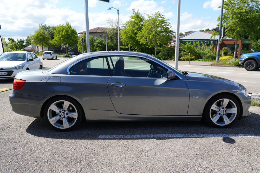 S&eacute;rie 3 (E93) (2) CABRIOLET 325I 3.0 218 LUXE BVA6 2011 occasion 01000 Saint-Denis-l&egrave;s-Bourg