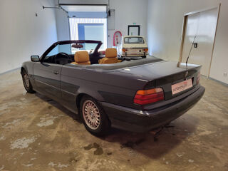 S&eacute;rie 3 BMW SERIE 3 (E36) CABRIOLET 325IA 1994 occasion 37170 Chambray-l&egrave;s-Tours