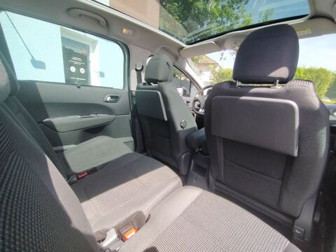 5008 2.0 hdi 150 fap allure 7 places 2016 occasion 90400 Danjoutin