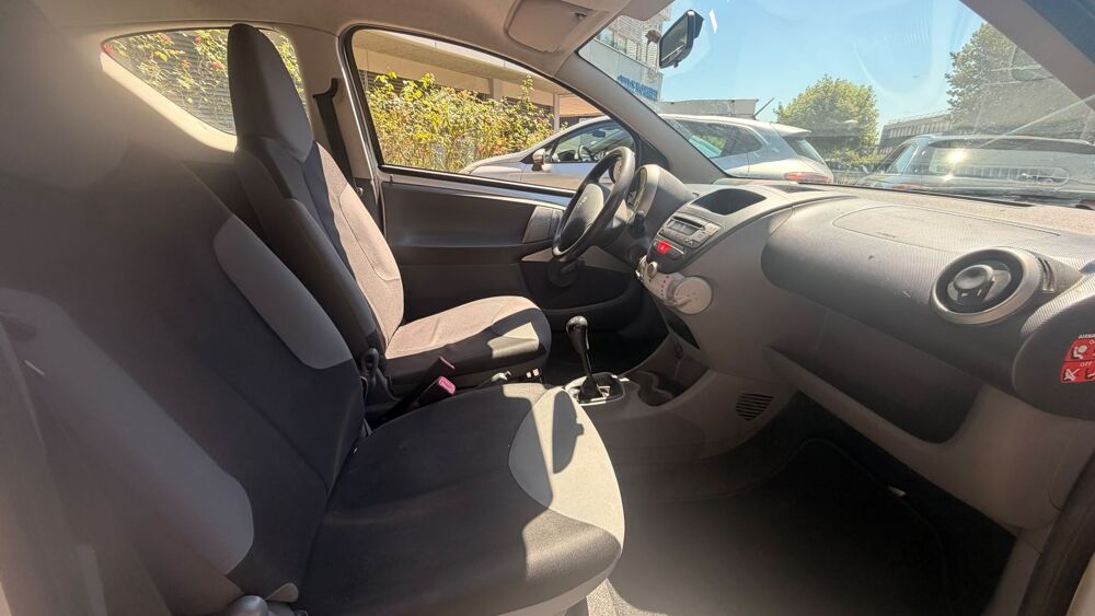 107 3 Portes 1.0 i 12V 68cv 2010 occasion 91120 Palaiseau