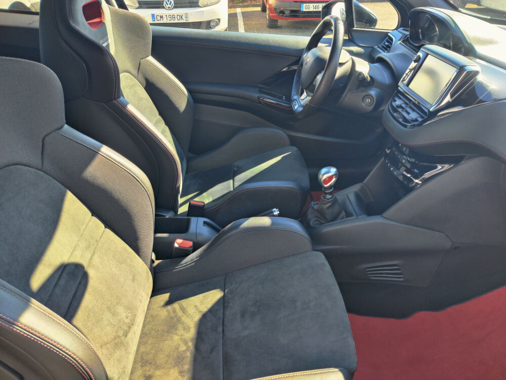 208 GTi 1.6 30Th Num&eacute;rot&eacute;e 898 2015 occasion 68390 Sausheim