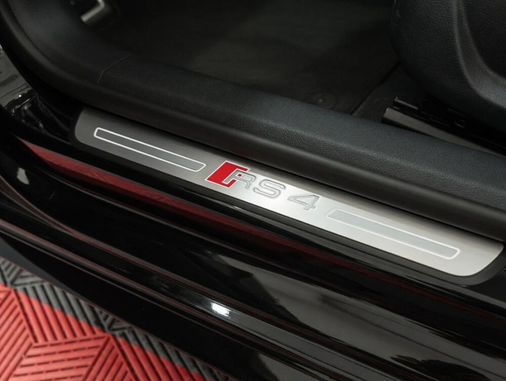 RS4 AVANT Quattro 2.9 V6 TFSI - 450 CH - Tiptronic 8 ORIGINE FRA 2018 occasion 71380 Ch&acirc;tenoy-en-Bresse