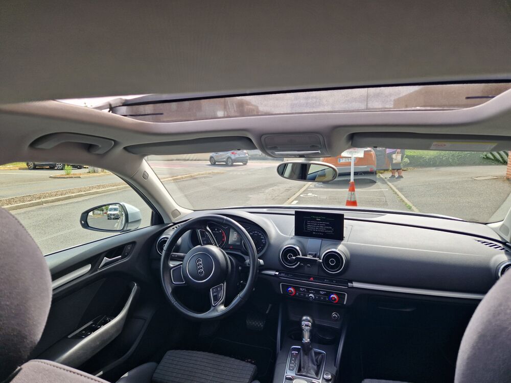 A3 III SPORTBACK 1.4 TFSI 122 S LINE S TRONIC + toit ouvrant 2013 occasion 80480 Salou&euml;l