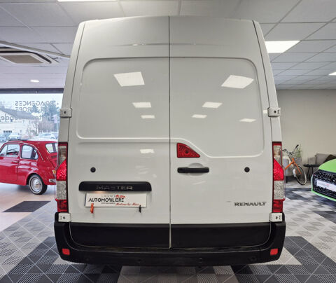 Master III Phase 3 Traction Fourgon L1H2 3.5T 2.3 dCi 16V court sur 2021 occasion 71300 Montceau-les-Mines