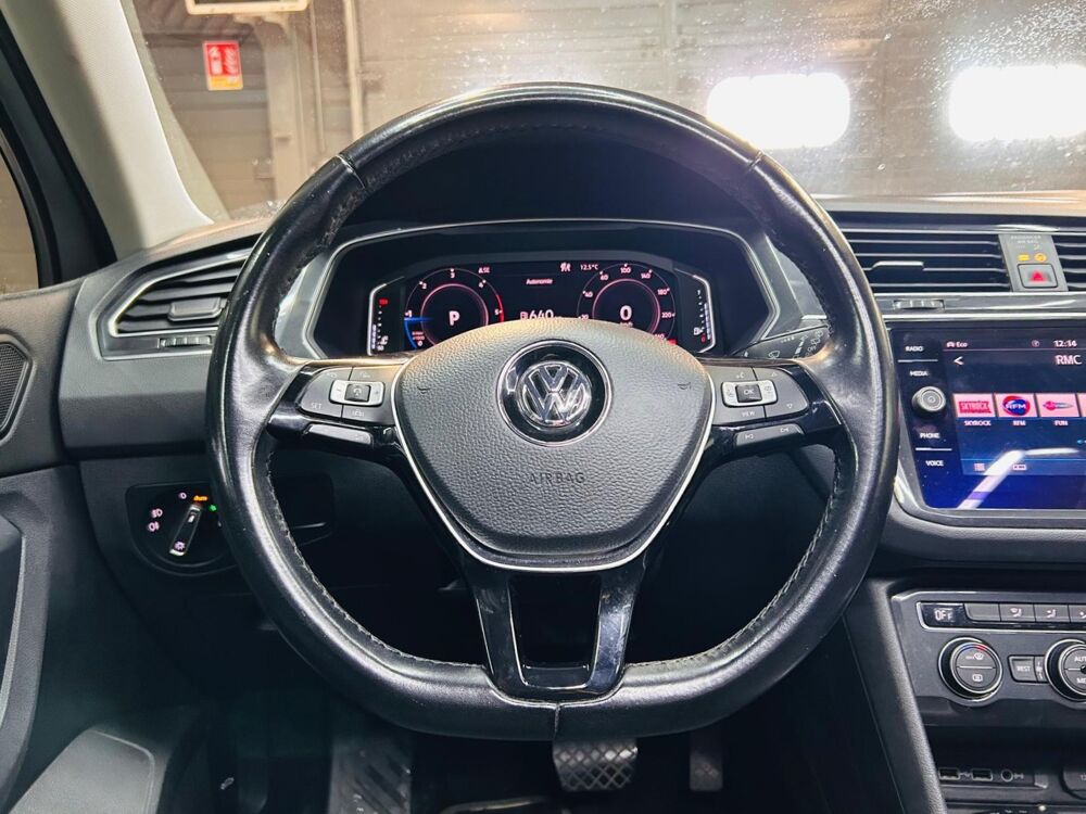 Tiguan 2.0 TDI 150 cv DSG7 R-Line – Toit Ouvrant – Garantie 12 Mois 2019 occasion 71300 Montceau-les-Mines