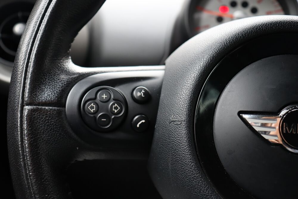 Countryman Cooper SD 143 ALL4 (Harmand & Kardon, Eclairage d'ambiance) 2011 occasion 88000 &Eacute;pinal