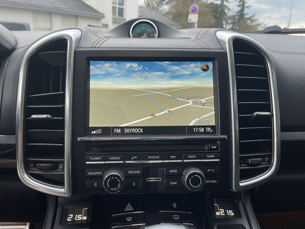 Cayenne Turbo 4.8 V8 540 cv Tiptronic S 2012 occasion 49124 Saint-Barth&eacute;lemy-d'Anjou