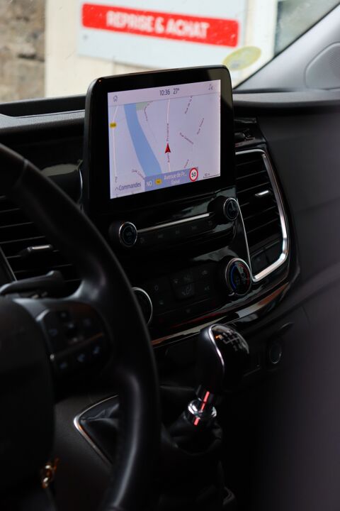 Transit Custom 2.0 TDCi 170 Sport (1&egrave;re main, CarPlay, Cam&eacute;ra) 2023 occasion 88000 &Eacute;pinal