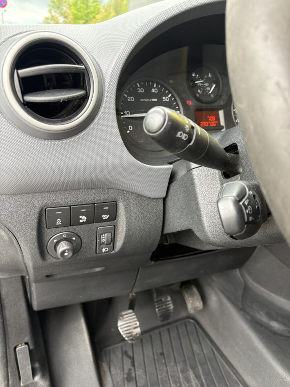 Berlingo 1.6 Blue HDI L1 100ch Business S&S 2017 occasion 76760 Yerville