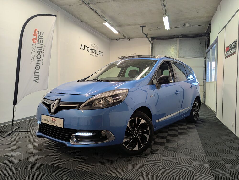 Grand scenic IV III (3) 1.2 TCE 130 ENERGY BOSE EDITION 7PL 2016 occasion 95800 Cergy