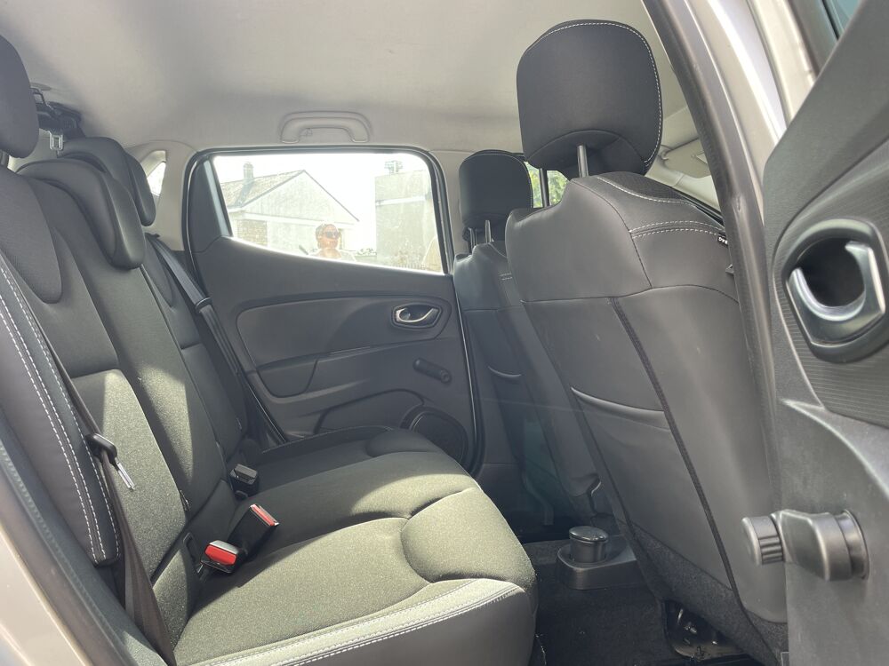 Clio IV 0.9 TCe Energy 90 cv Business Chaine de distribution - 2&egrave; 2018 occasion 49124 Saint-Barth&eacute;lemy-d'Anjou