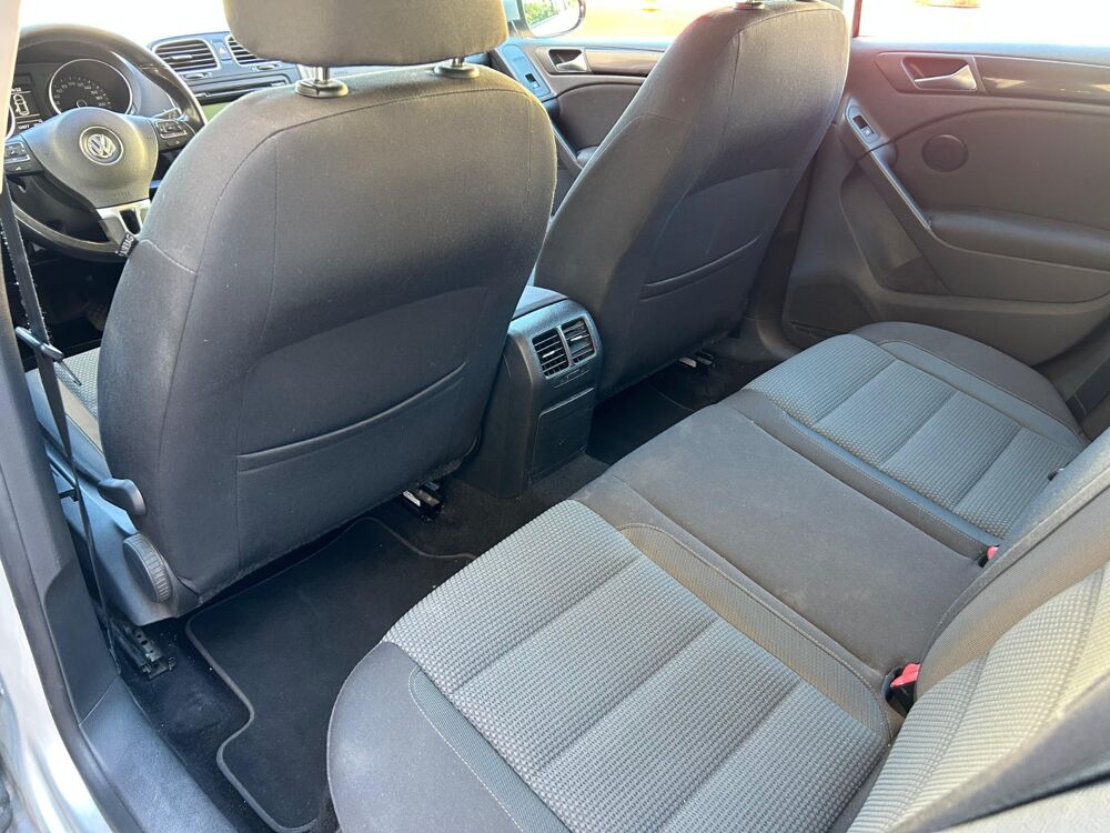 Golf 1.6 TDI 105 CONFORTLINE 5 portes // DISTRI OK // CT VIERGE 2010 occasion 34160 Castries