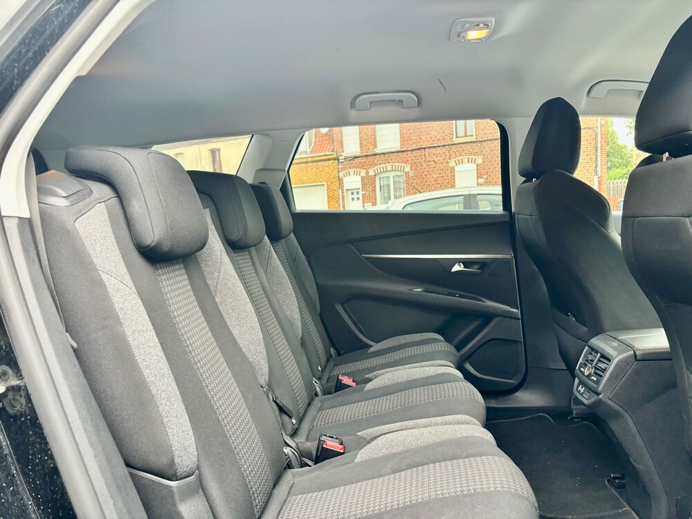 5008 ( 7 PLACES ) 1.5 BLUEHDI 130CV ALLURE BUSINESS EAT8 2019 occasion 59300 Valenciennes
