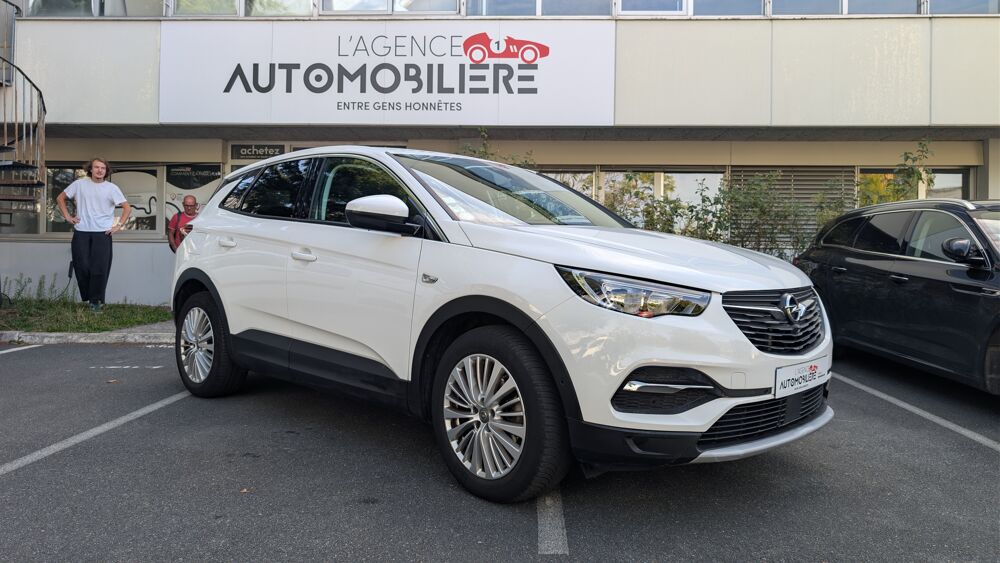 Grandland x 1.2 i 12V Turbo 130 cv Courroie NEUVE 2018 occasion 91120 Palaiseau