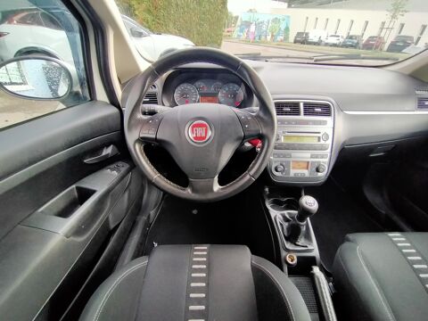 Grande Punto 1.4 16v T-jet 120ch Sport 3p 2009 occasion 90400 Danjoutin
