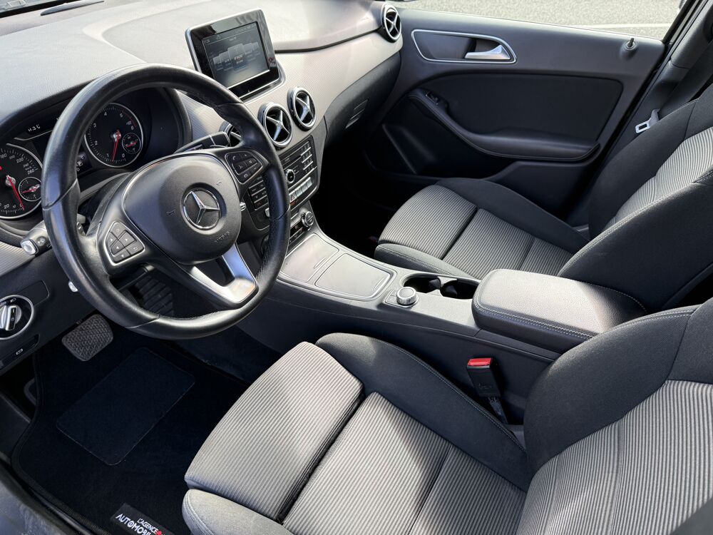 Classe B II (2) 200 CDI BUSINESS 7G-DCT | Entretien MERCEDES | GARANT 2016 occasion 44860 Pont-Saint-Martin